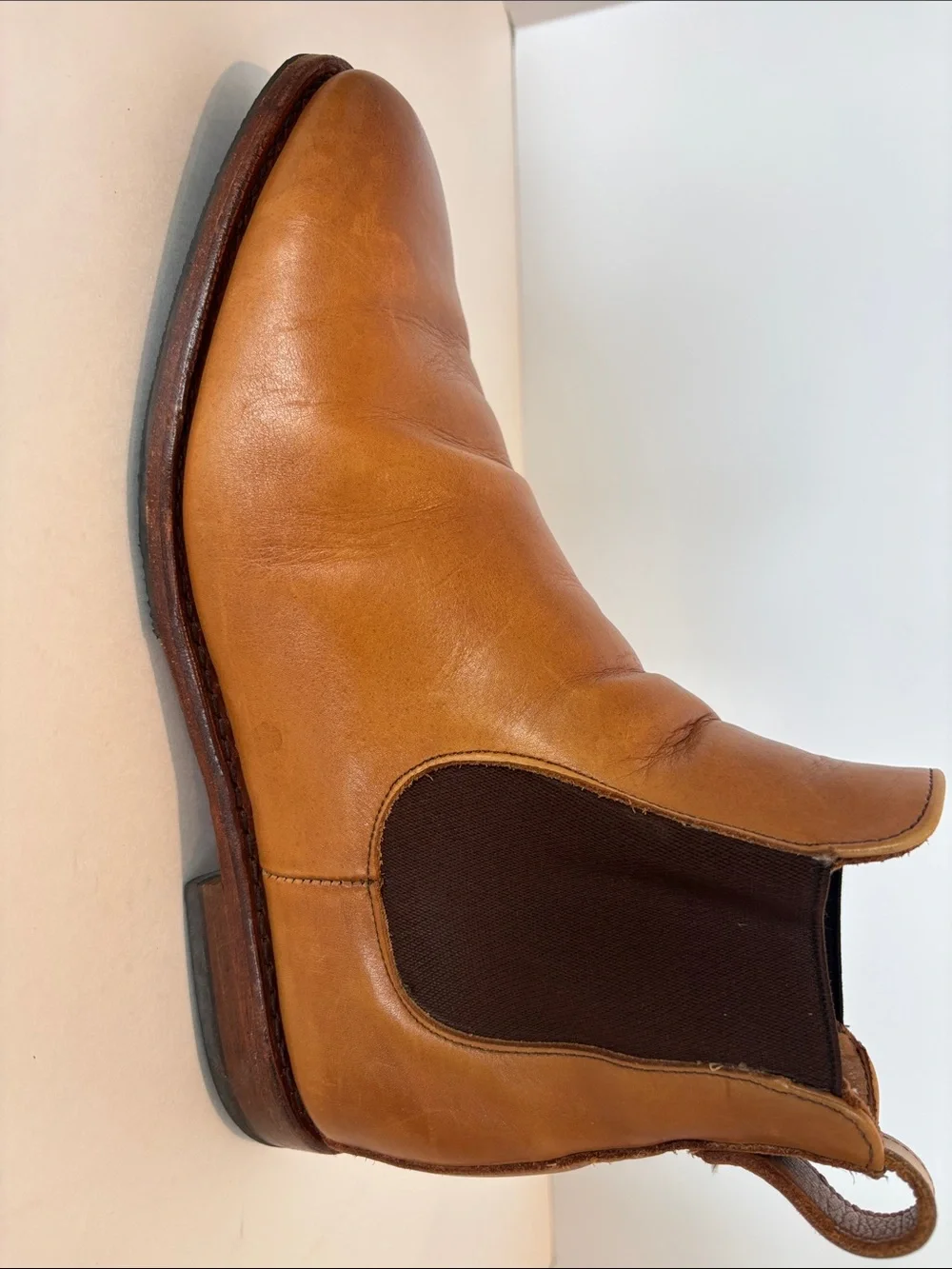 Men's Allen Edmonds Liverpool Chelsea Style Boots in Tan Leather Size 8.5E